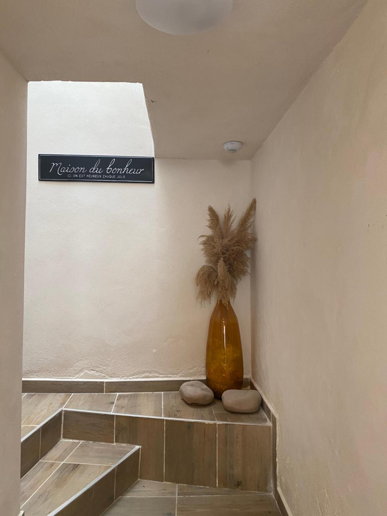 O Bain Soleil Bed and Breakfast Bourg-Saint-Andéol Buitenkant foto