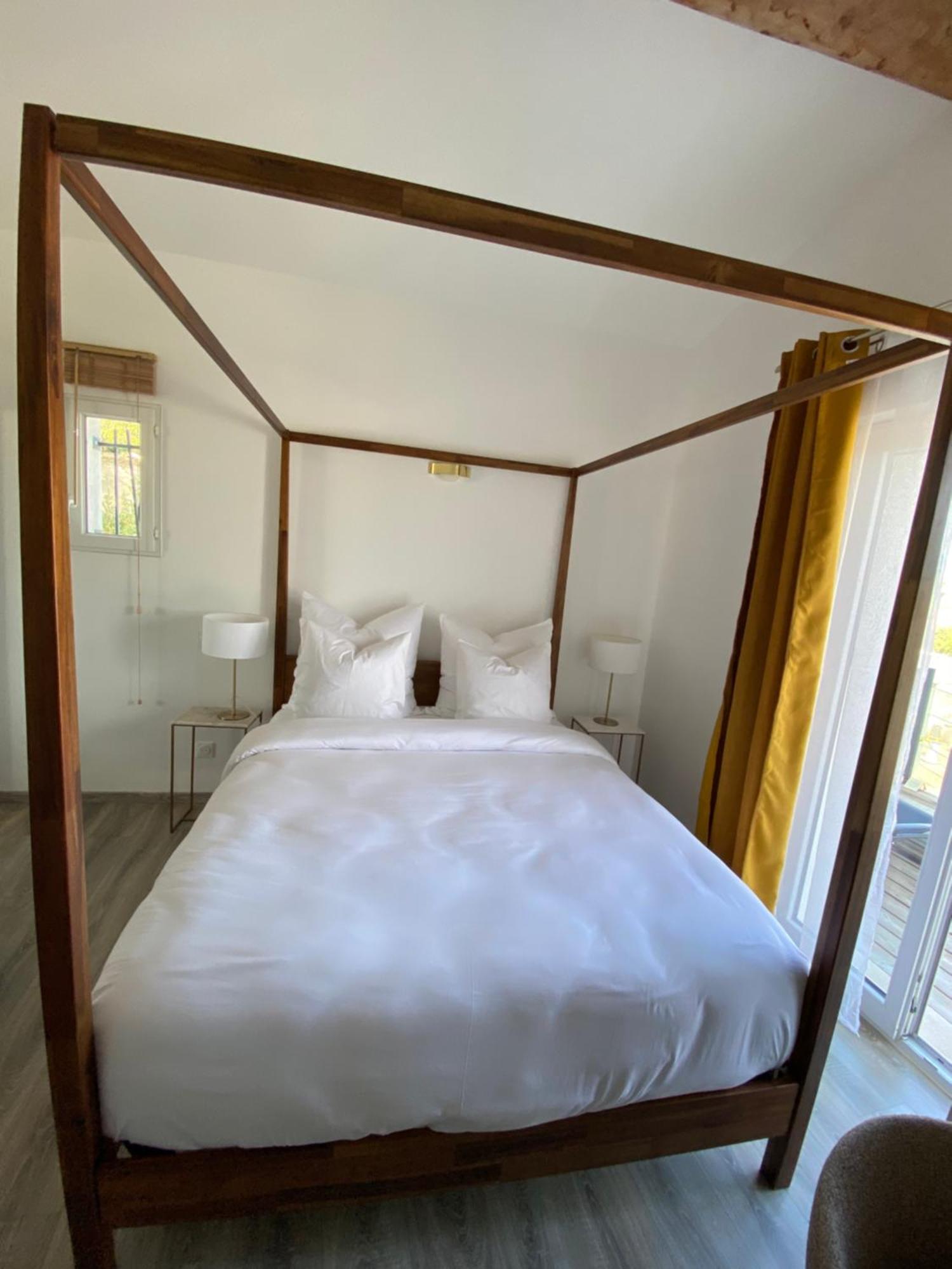 O Bain Soleil Bed and Breakfast Bourg-Saint-Andéol Buitenkant foto